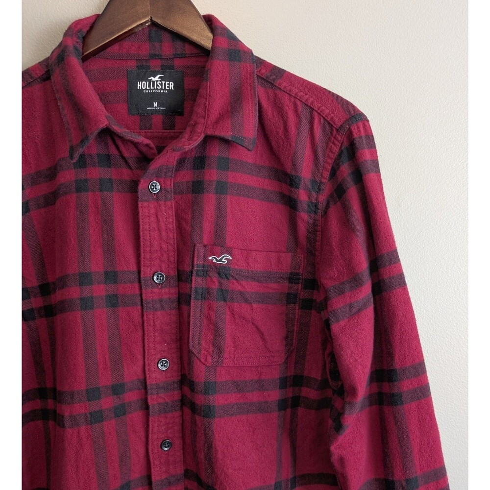 Hollister Mens Medium M Red Plaid Flannel Shirt Soft Wash Button Down Grunge